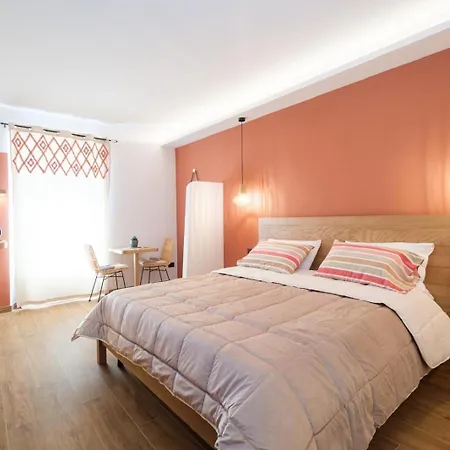 بيت ضيافة In Centro Da Carlotta 3*