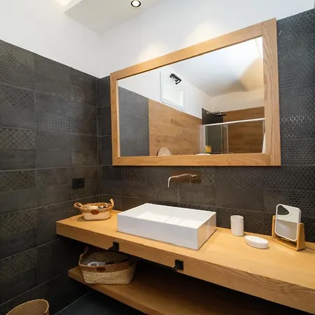 In Centro Da Carlotta 3* Όλμπια