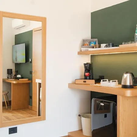 In Centro Da Carlotta بيت ضيافة أولبيا