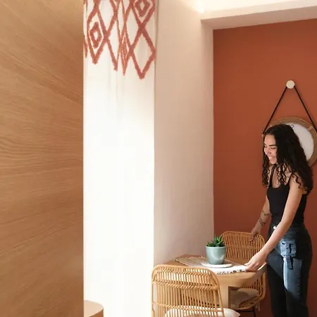 In Centro Da Carlotta بيت ضيافة أولبيا